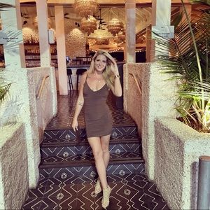 Meet your Posher, Kelly